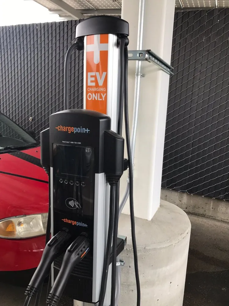 Slide of Design Energy Group