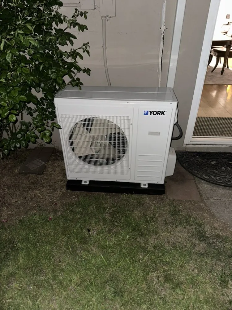 Slide of Devco Mechanical