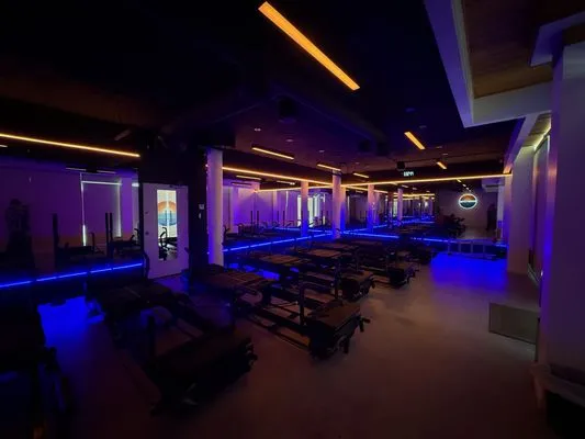 Devine Property Services Logo