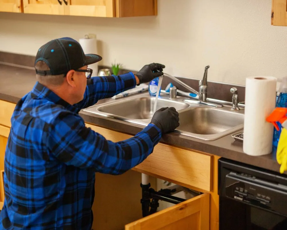 Slide of D&F Plumbing, Heating and Cooling