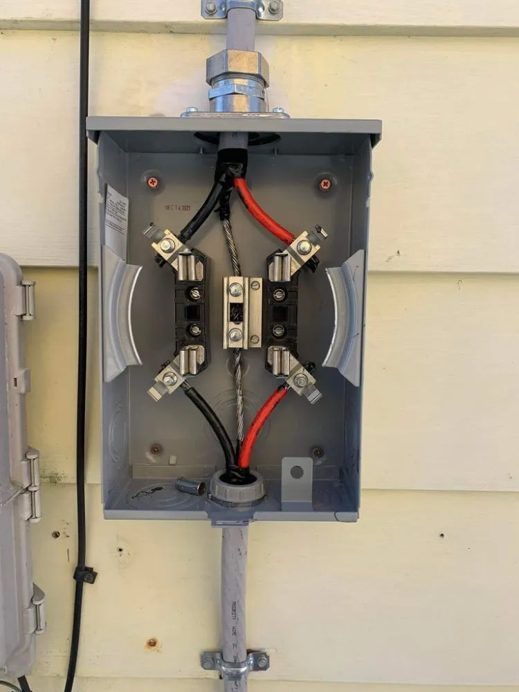 Slide of DFE Electrical Services