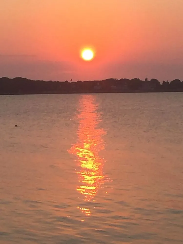 Slide of DG Service Company