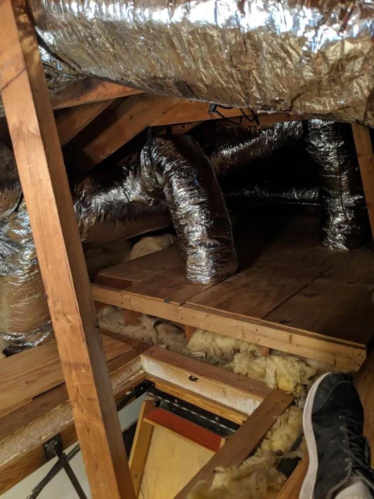 Slide of D.G. Wells Heating and Air Conditioning