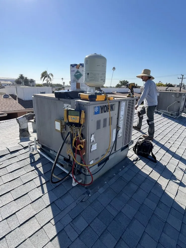 Slide of DGF Heating & Air Conditioning