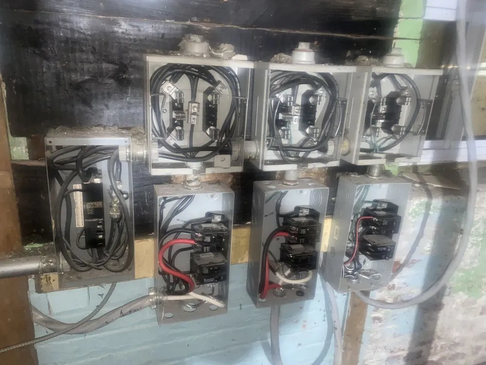 Slide of Diagonal Services