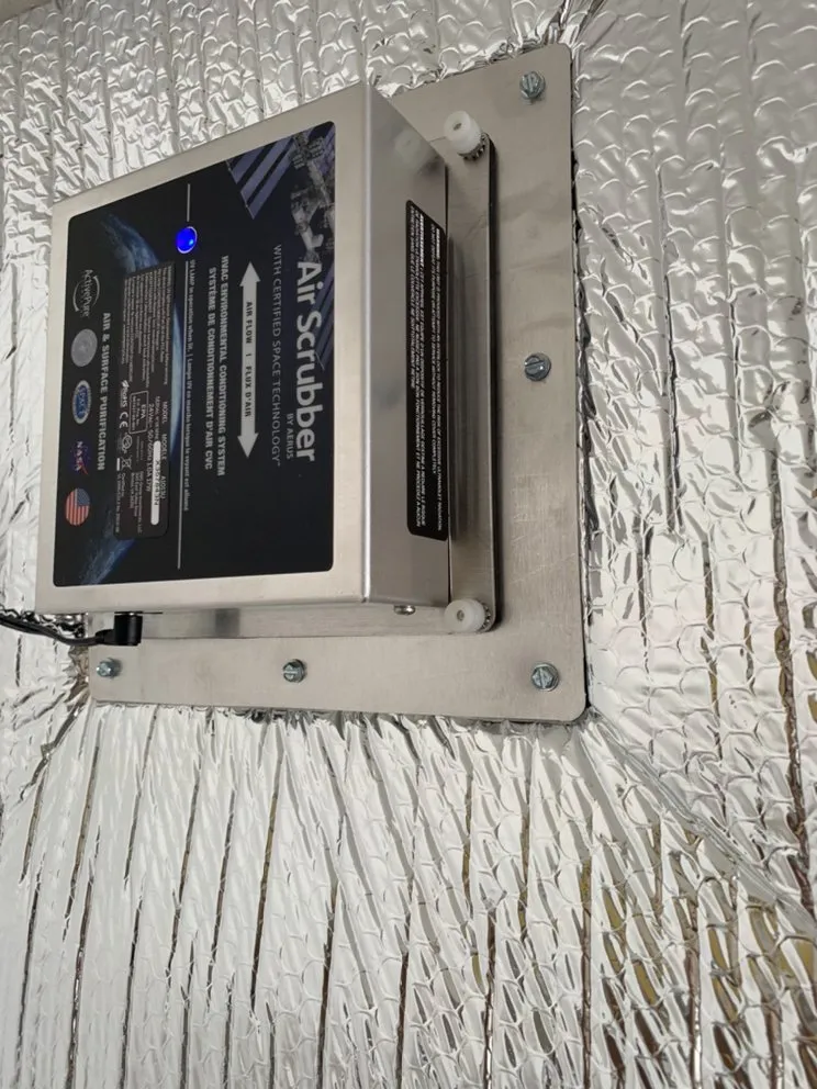 Slide of Diamond Air Services