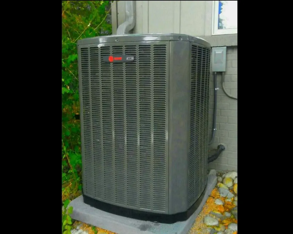 Slide of Diamond Heater & AC Service