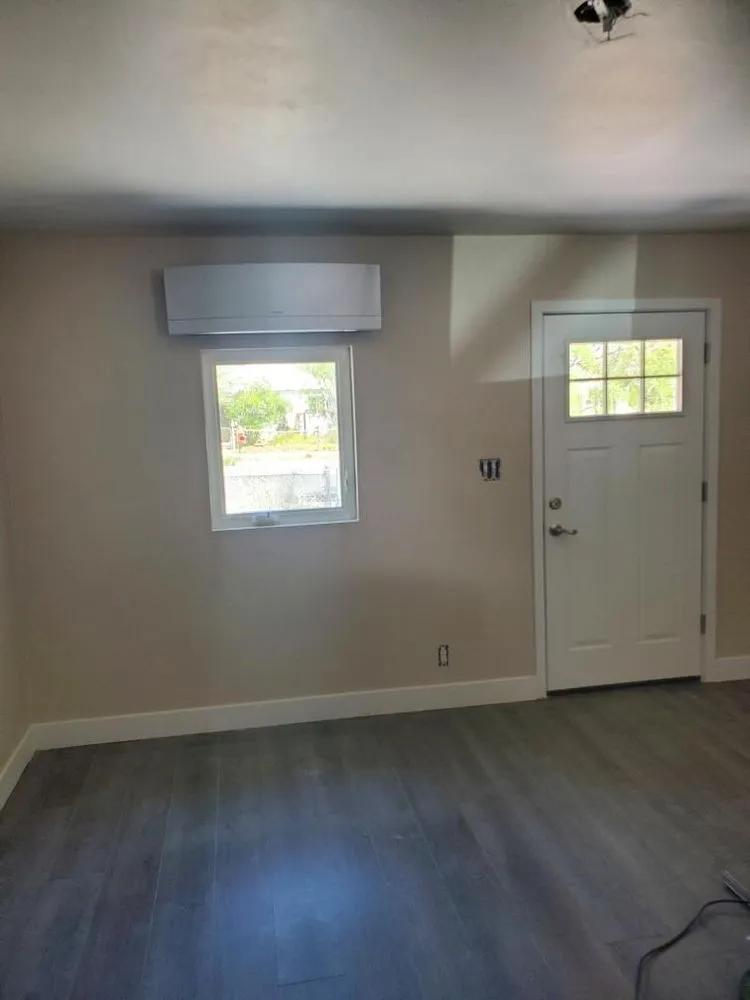 Slide of Diamondback Air