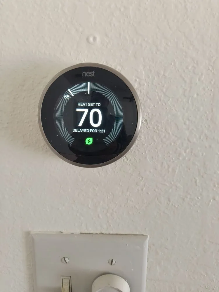 Slide of Dianel Hvac