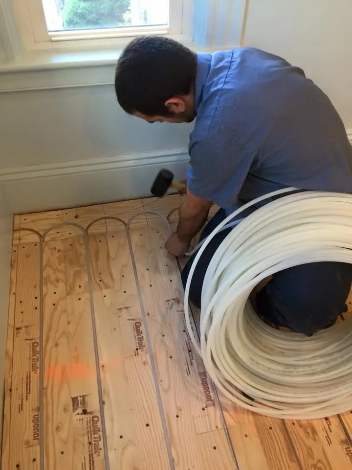 Slide of Dias Plumbing & Heating