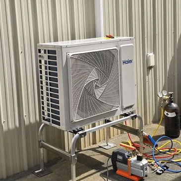 Slide of Dias Plumbing & Heating