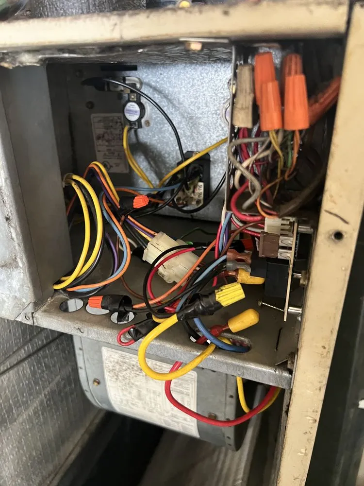 Slide of Dicky Do Hvac