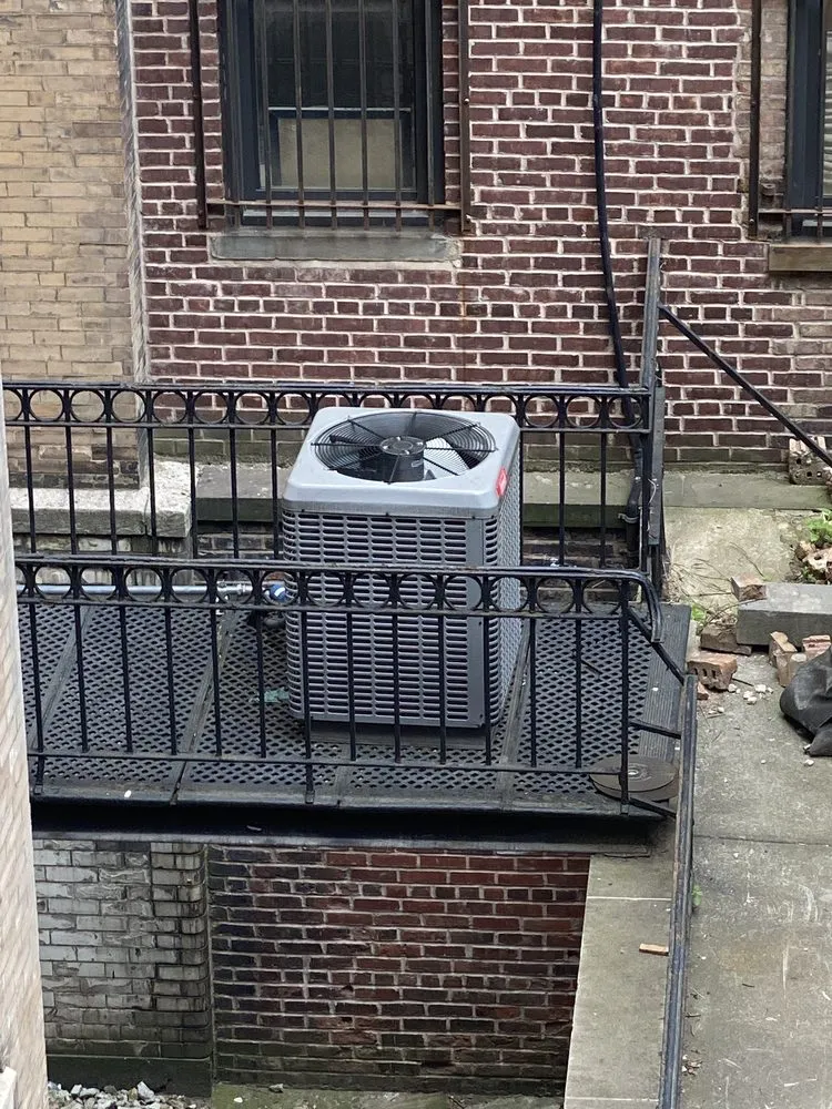 Slide of Dilekt Mechanical AC