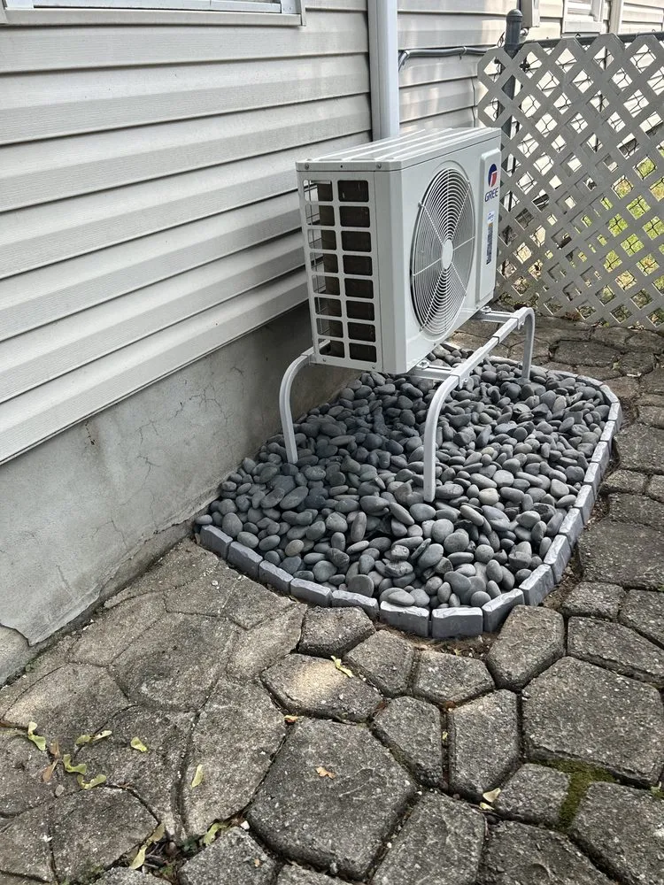 Slide of Diluccia Home Climate Specialists