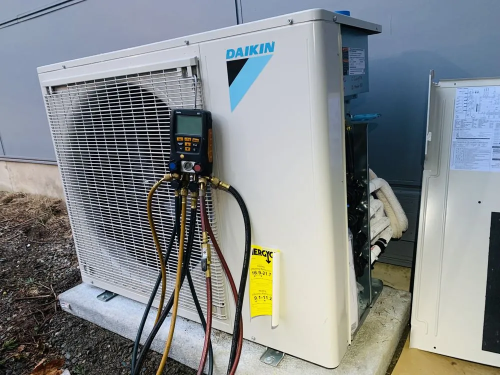 Slide of Dimax Air Solutions