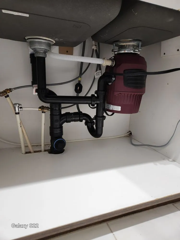 Slide of Dino Plumbing & Service Pros