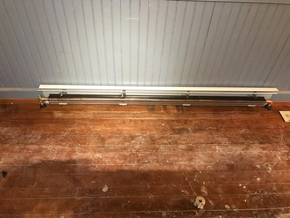 Slide of Dion's Complete