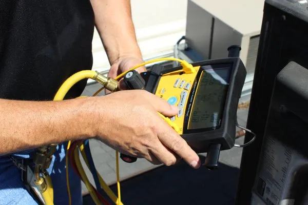 Discount Plumbing Logo