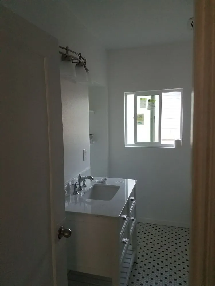 Slide of Discount Plumbing Heating & Air