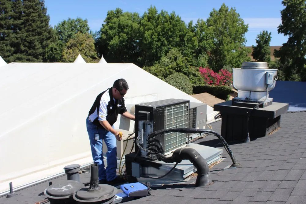 Slide of Discount Plumbing Heating & Air