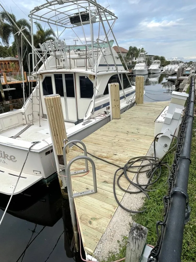 Slide of Divergent Construction Services