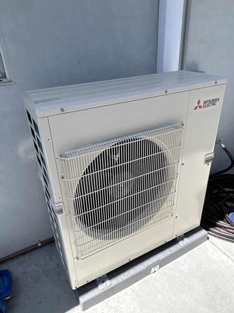 Slide of Divine Air Conditioning & Heating