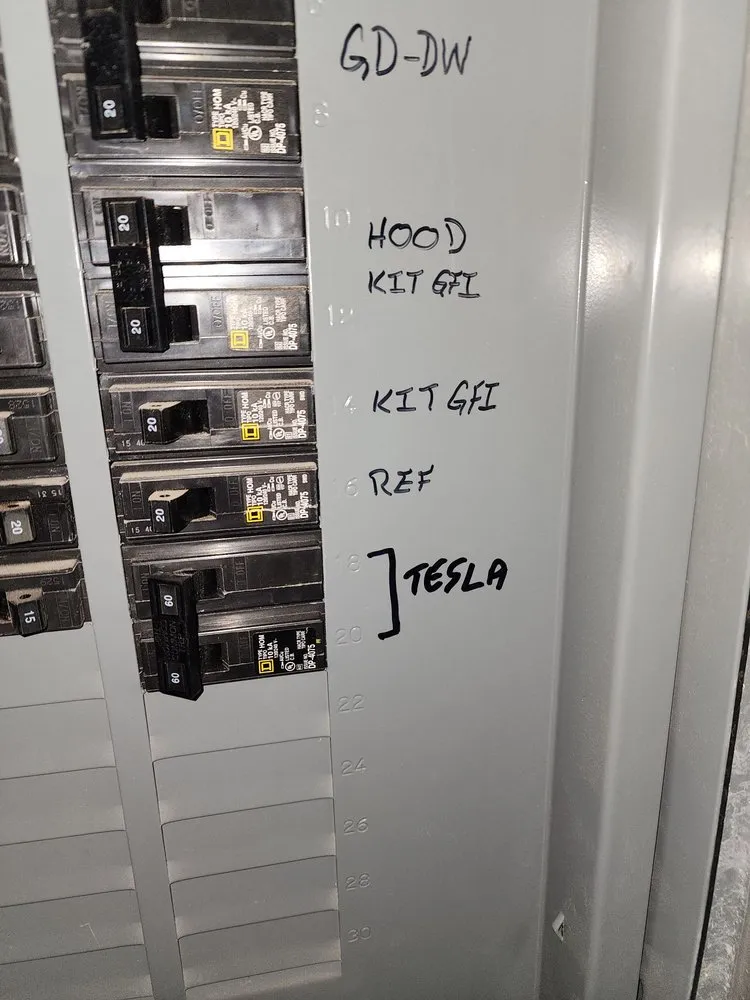 Slide of Diya Heating and Air Conditioning