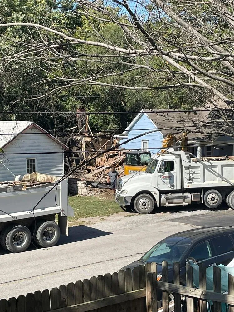 Slide of DKW Handyman Services