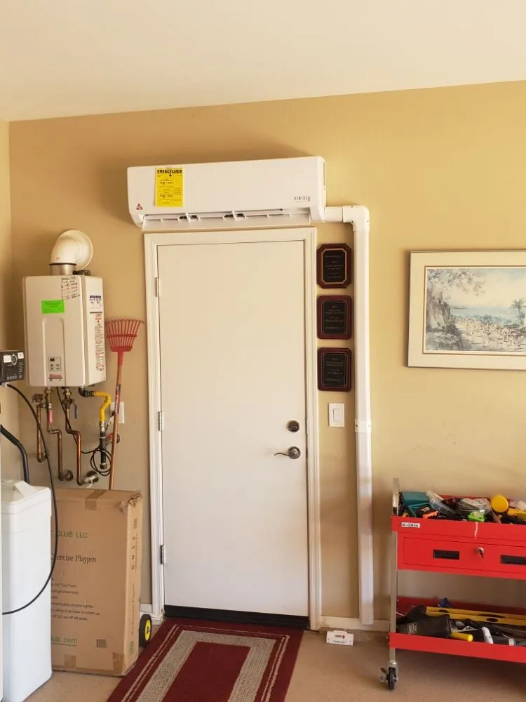 Slide of D&L Premier Mini Splits