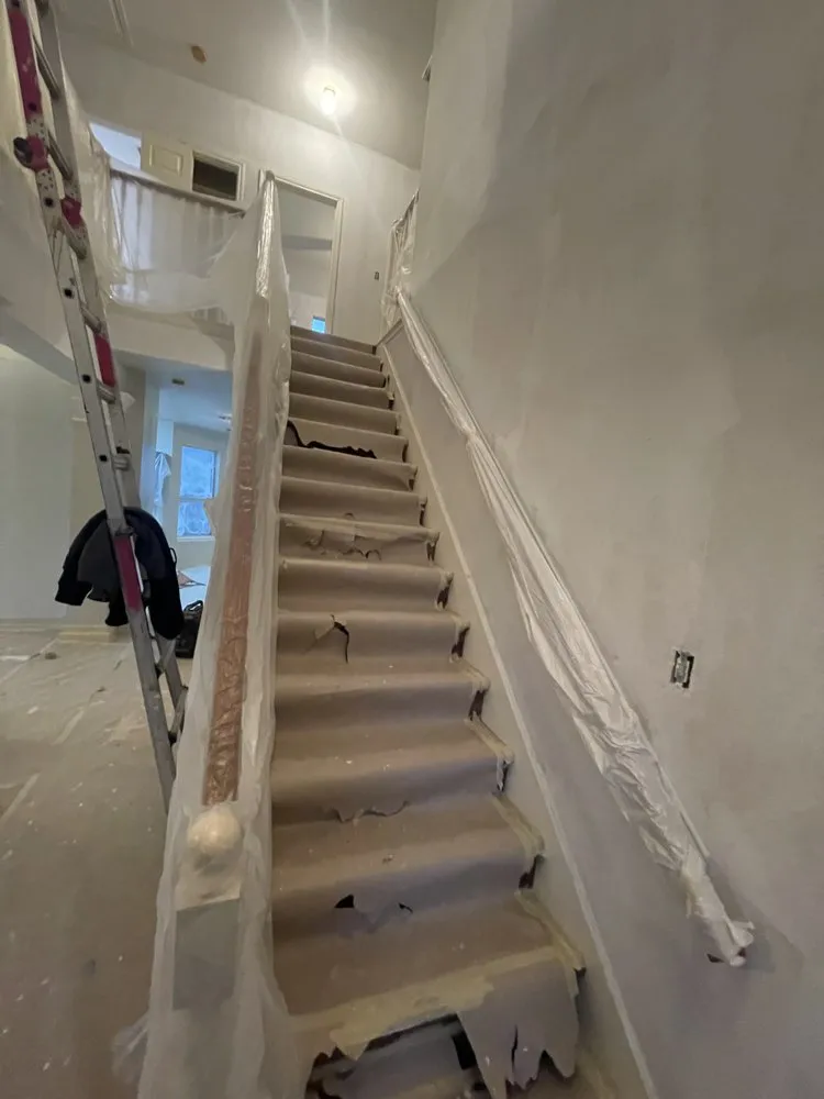 Slide of DLG General Contracting & Restoration