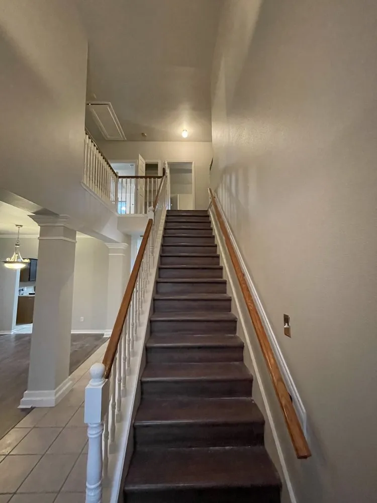 Slide of DLG General Contracting & Restoration