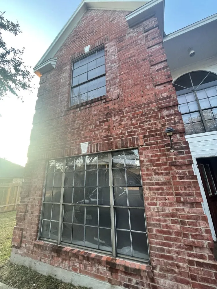 Slide of DLG General Contracting & Restoration