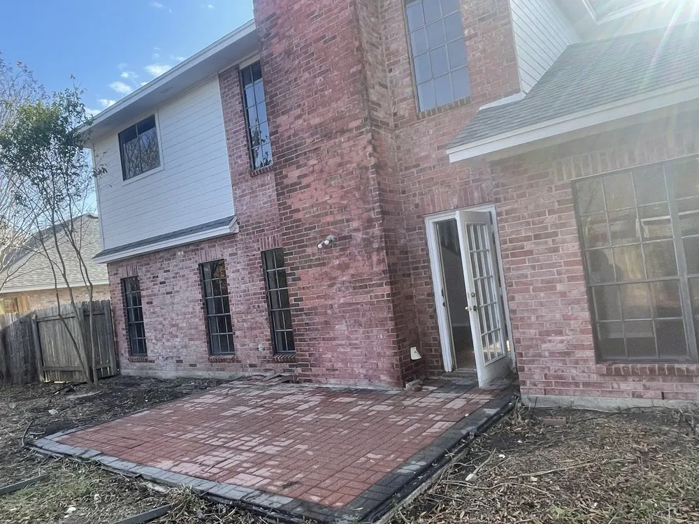 Slide of DLG General Contracting & Restoration