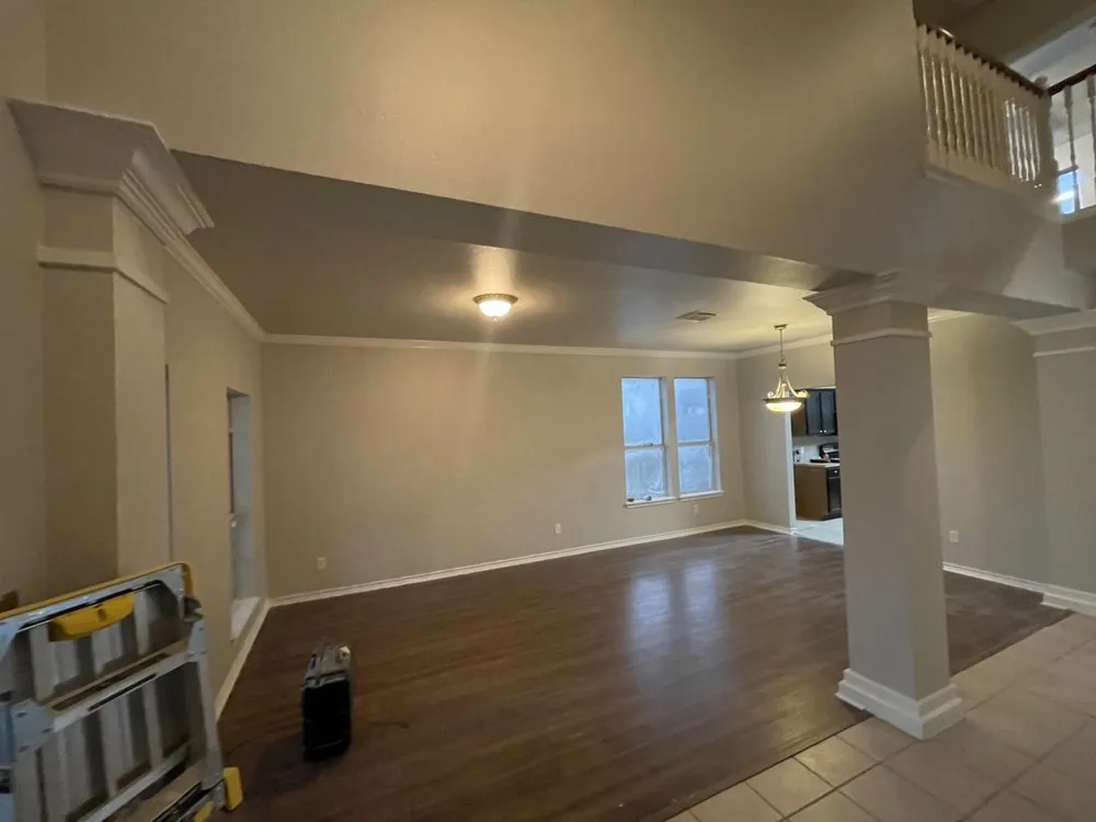 Slide of DLG General Contracting & Restoration