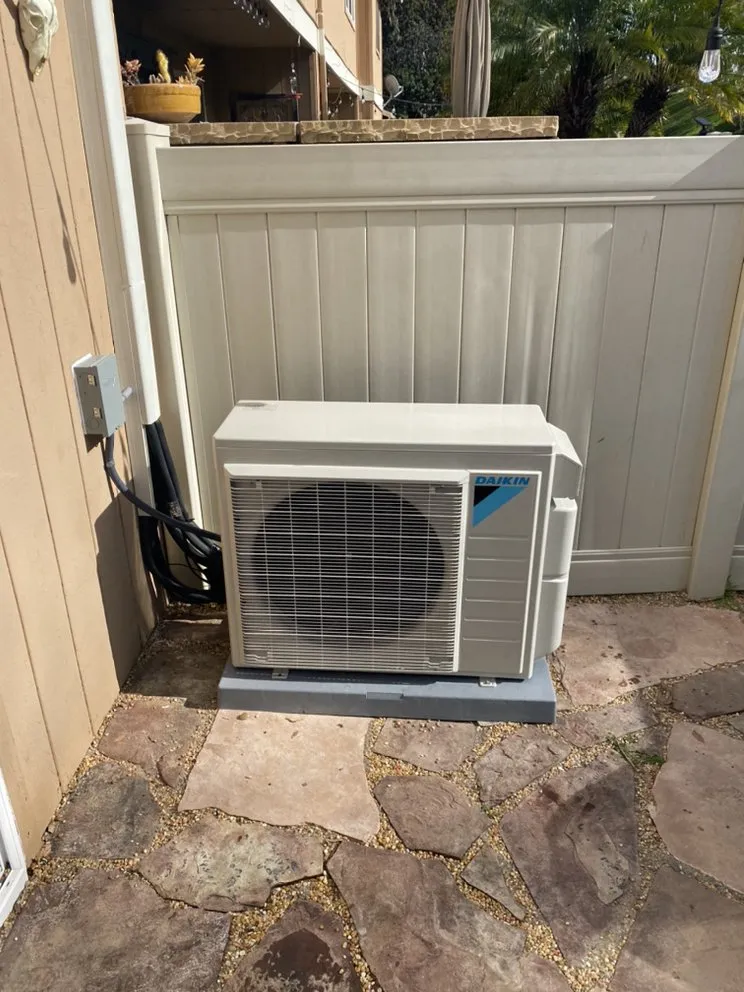 Slide of DLG Heating And Air Conditioning