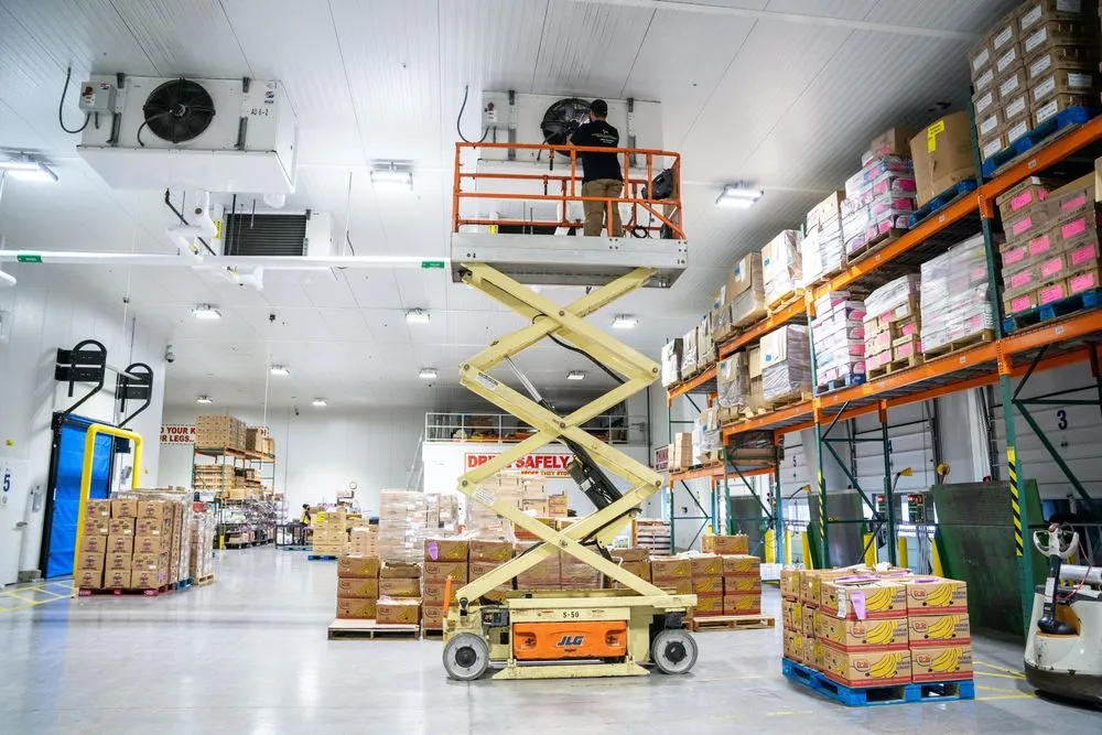 Slide of DM Air Conditioning and Refrigeration