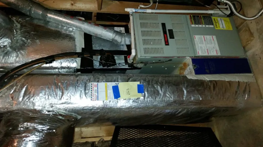 Slide of D&M Heating and Cooling