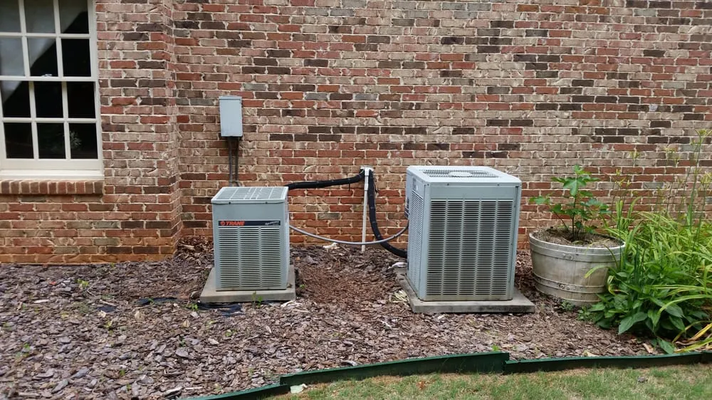Slide of D&M Heating and Cooling