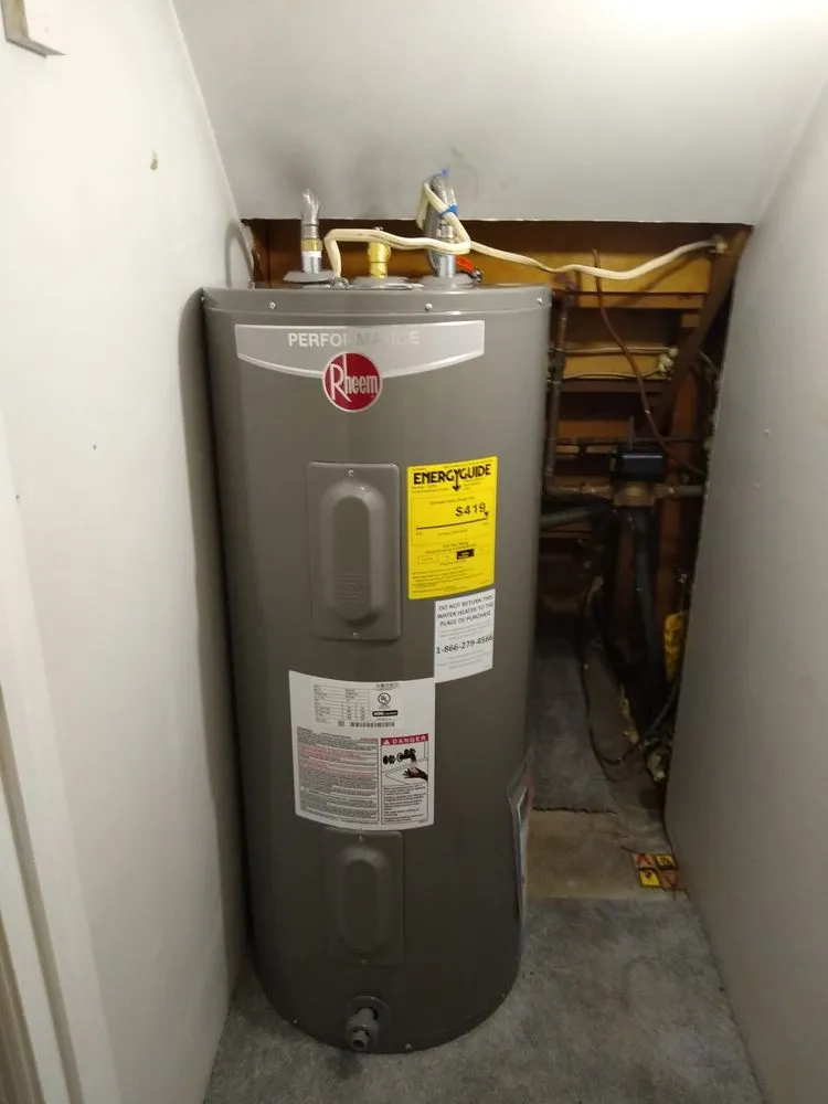 Slide of DM HVAC & Maintenance Services