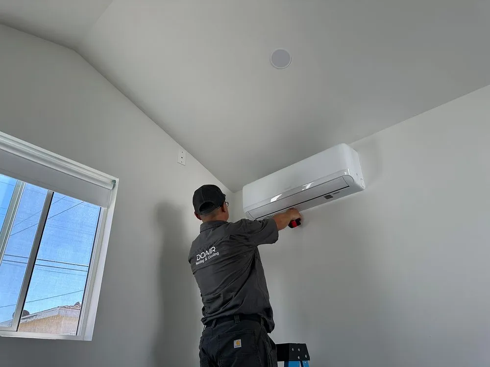 Slide of DOAIR Heating & Air Conditioning