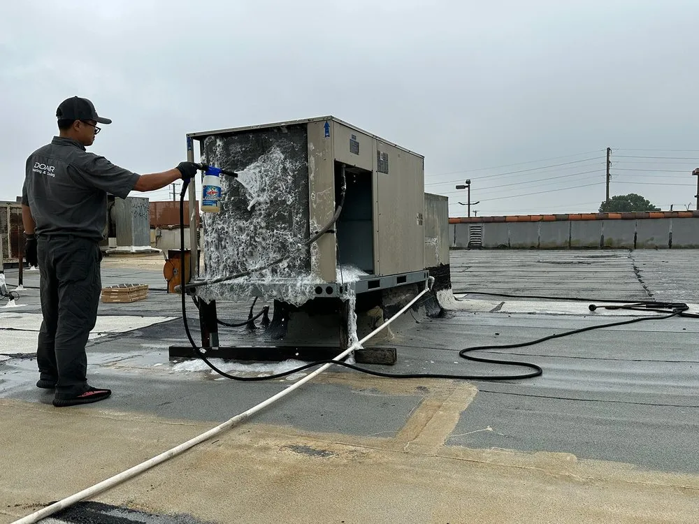 Slide of DOAIR Heating & Air Conditioning