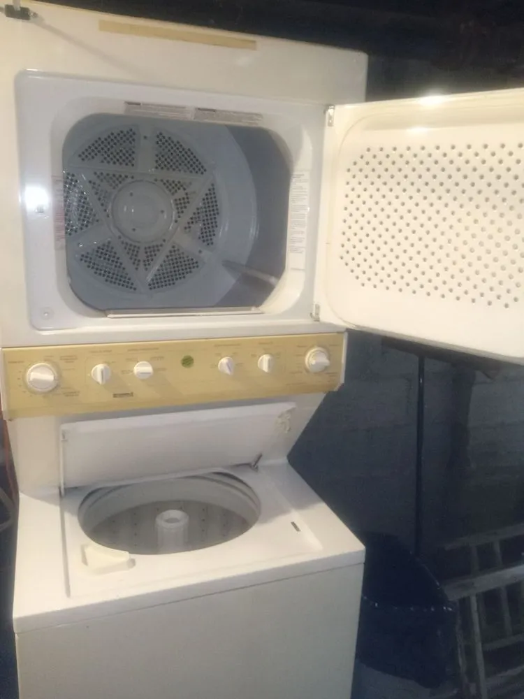 Slide of Doc's Sutton