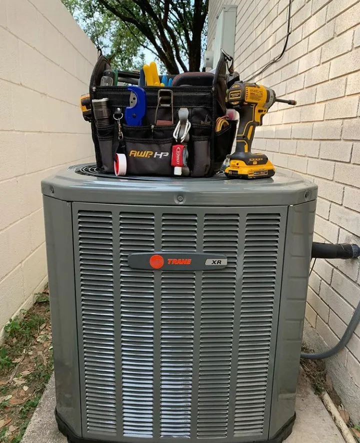 Slide of Doctor Frío A/C and Heating