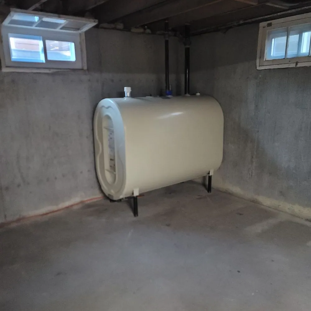 Slide of Domino Fuel