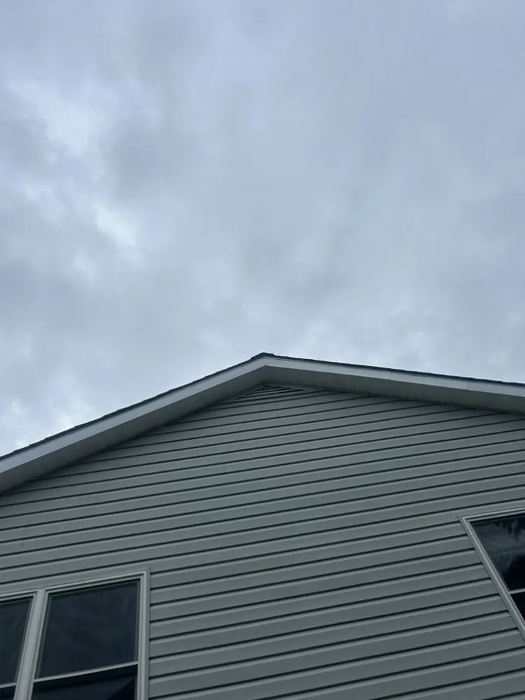 Slide of Doms Handy Solutions