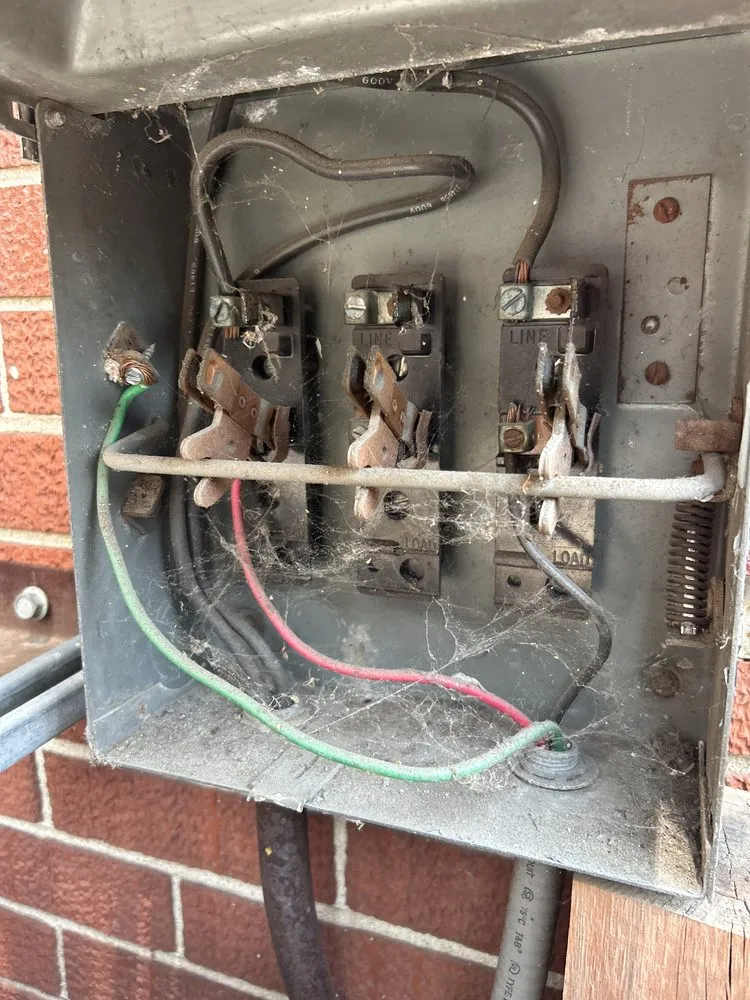 Slide of DoneRite Services