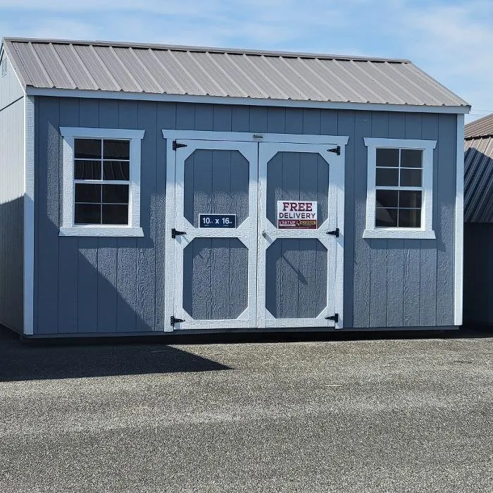 Slide of Dons Plumbing and Appliance Showroom