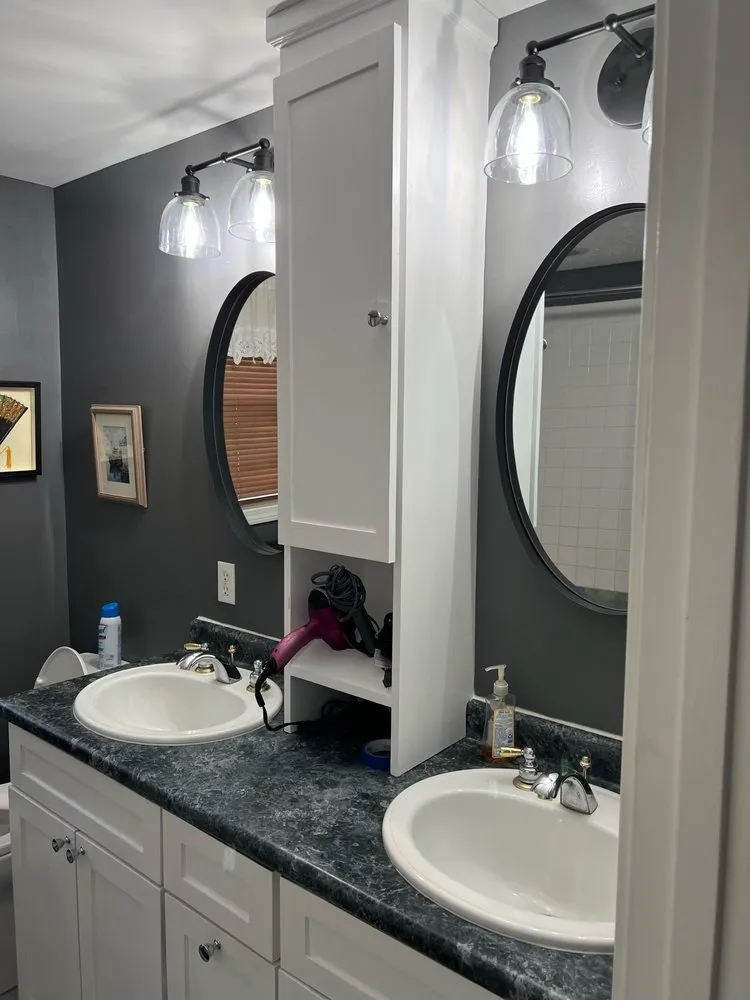 Slide of Dowaliby Home Improvement