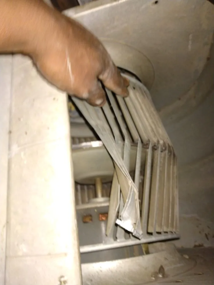 Slide of D&R HOME SERVICE