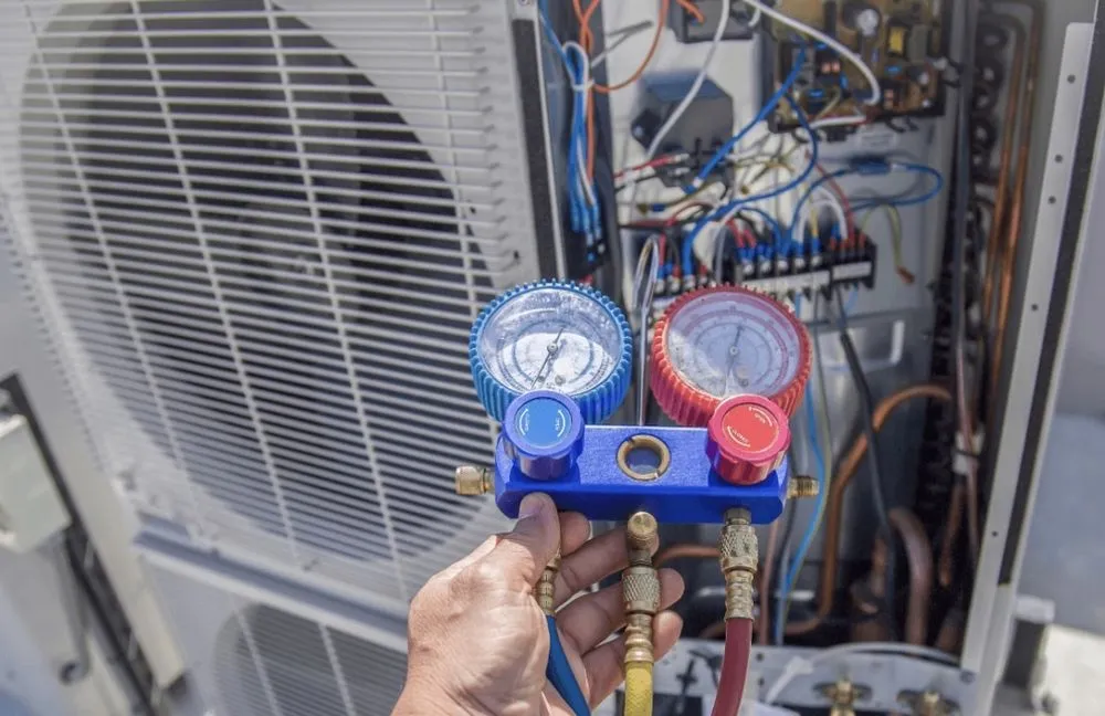 Slide of Dream Service Team